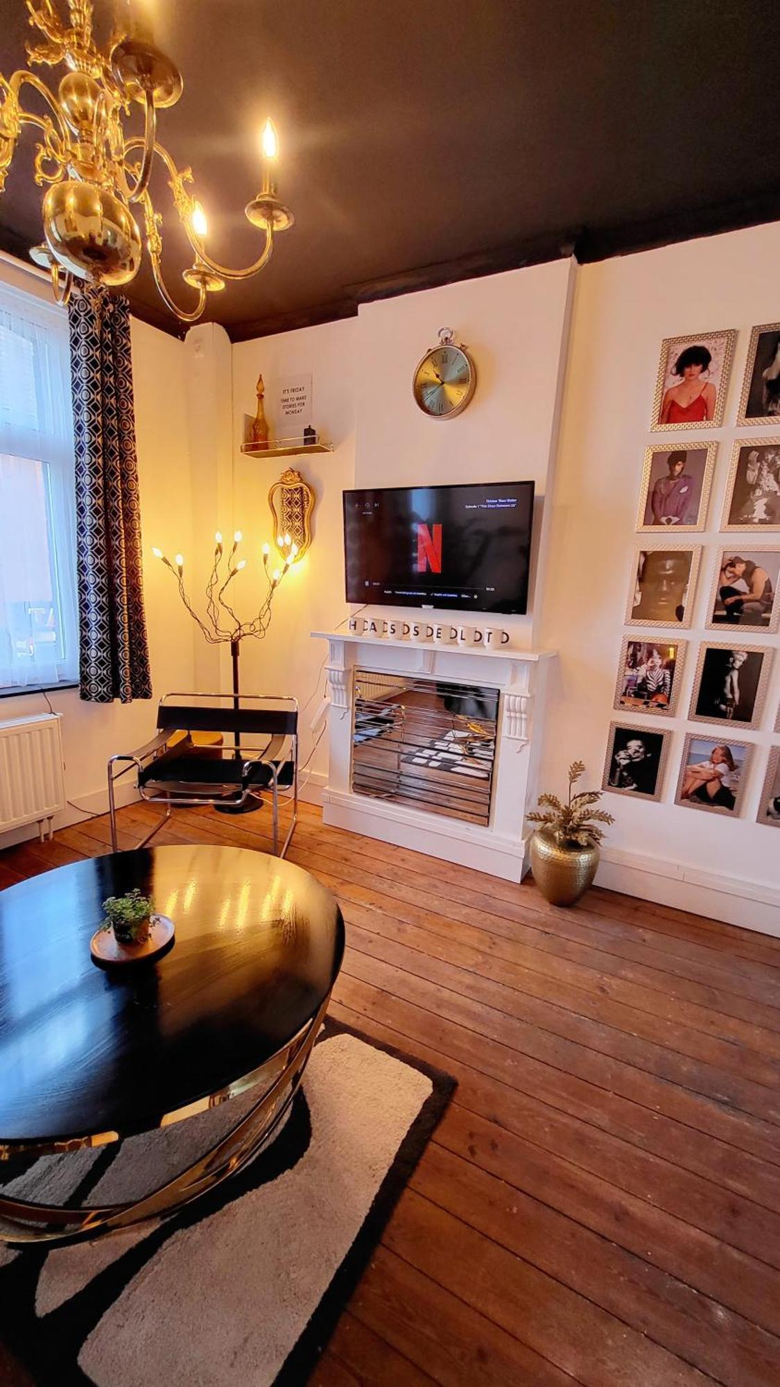 Ds39 - Sexy & Stylish Private Apartment With A Terrace In The Centre Of Hasselt For 1-8 People With Netflix Exterior photo